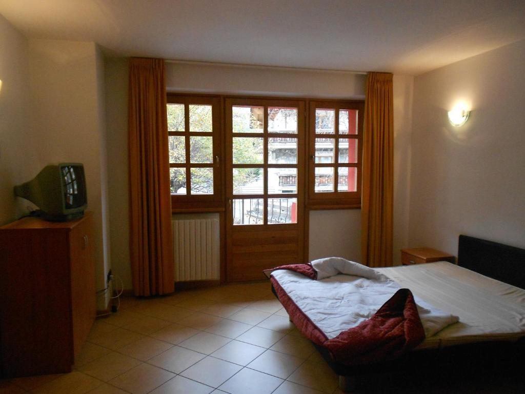 Residence Le Orchidee Bormio Rom bilde