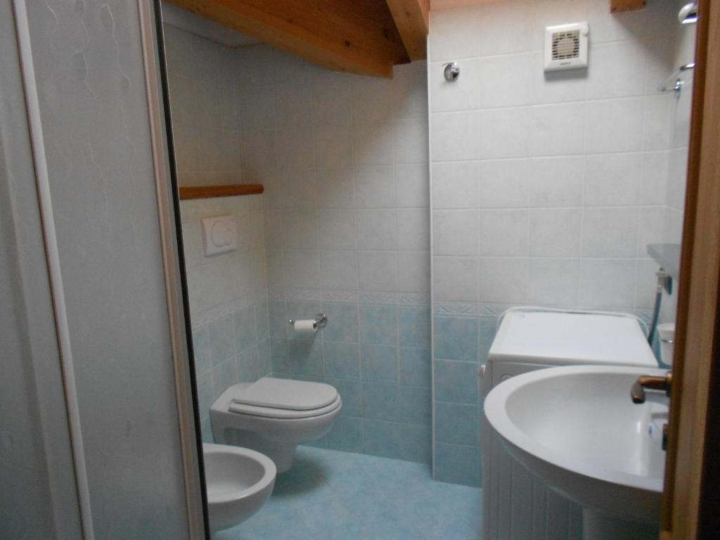 Residence Le Orchidee Bormio Rom bilde